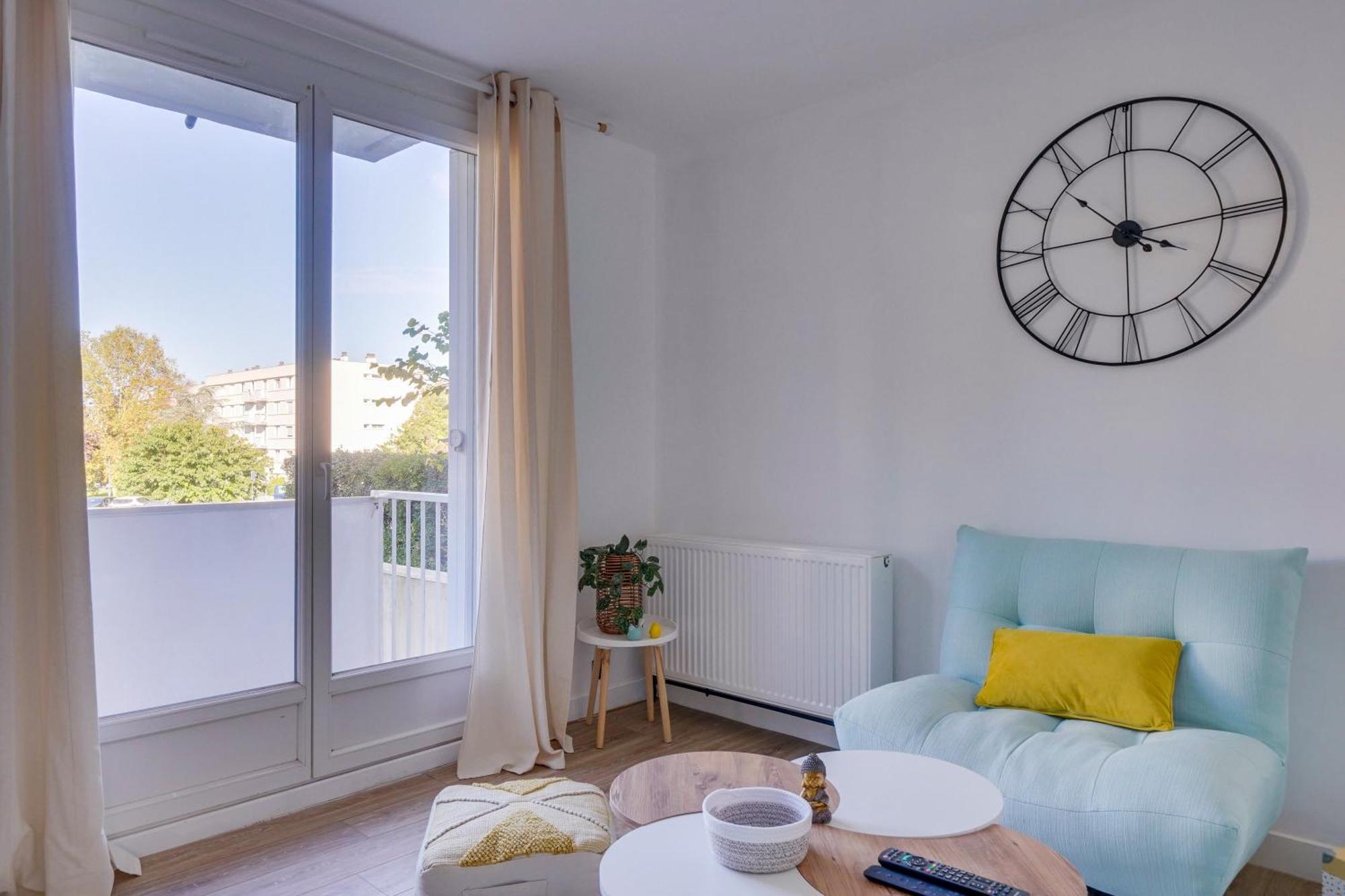 Fridhome Jacuzzi Parking Wifi Fibre 2Min Tram Bruges Bagian luar foto