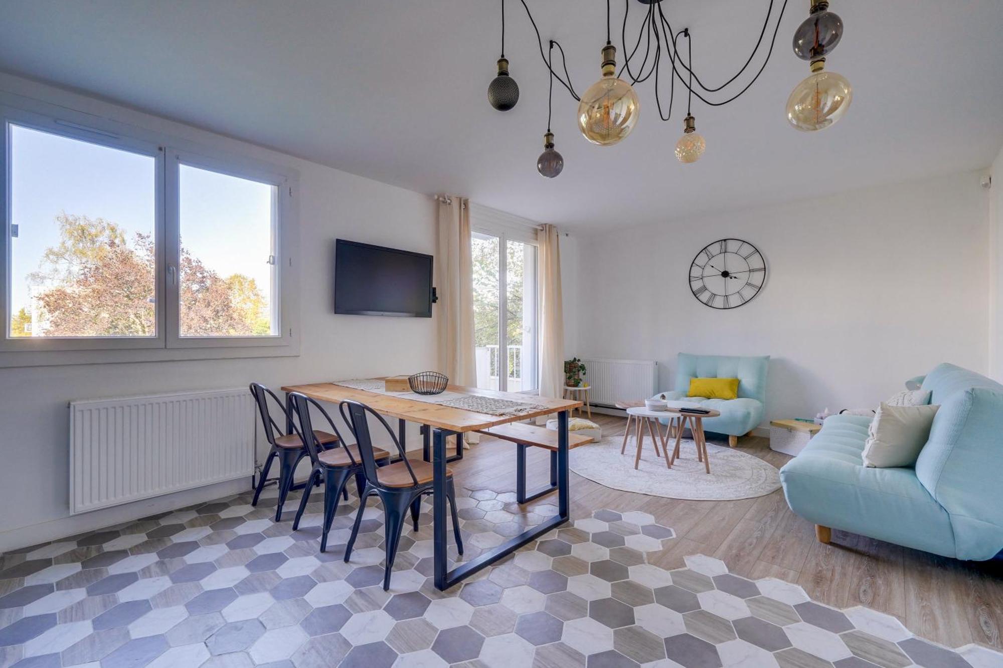 Fridhome Jacuzzi Parking Wifi Fibre 2Min Tram Bruges Bagian luar foto